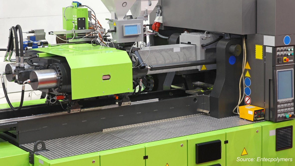 Analysis of Smart Molding with AI, IoT and Predictive Maintenance in Injection Plants