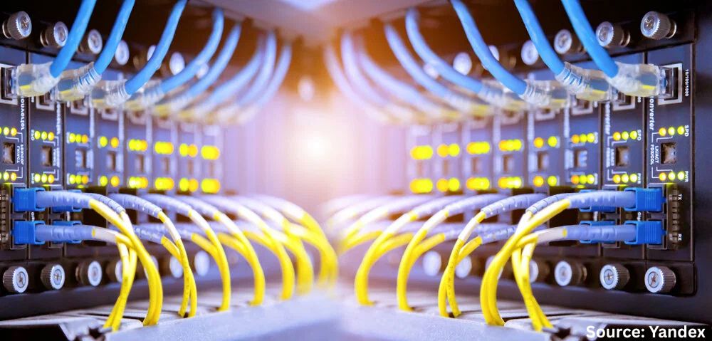 Evaluating the Performance of Leading Players in the Global Military Ethernet Switches Market