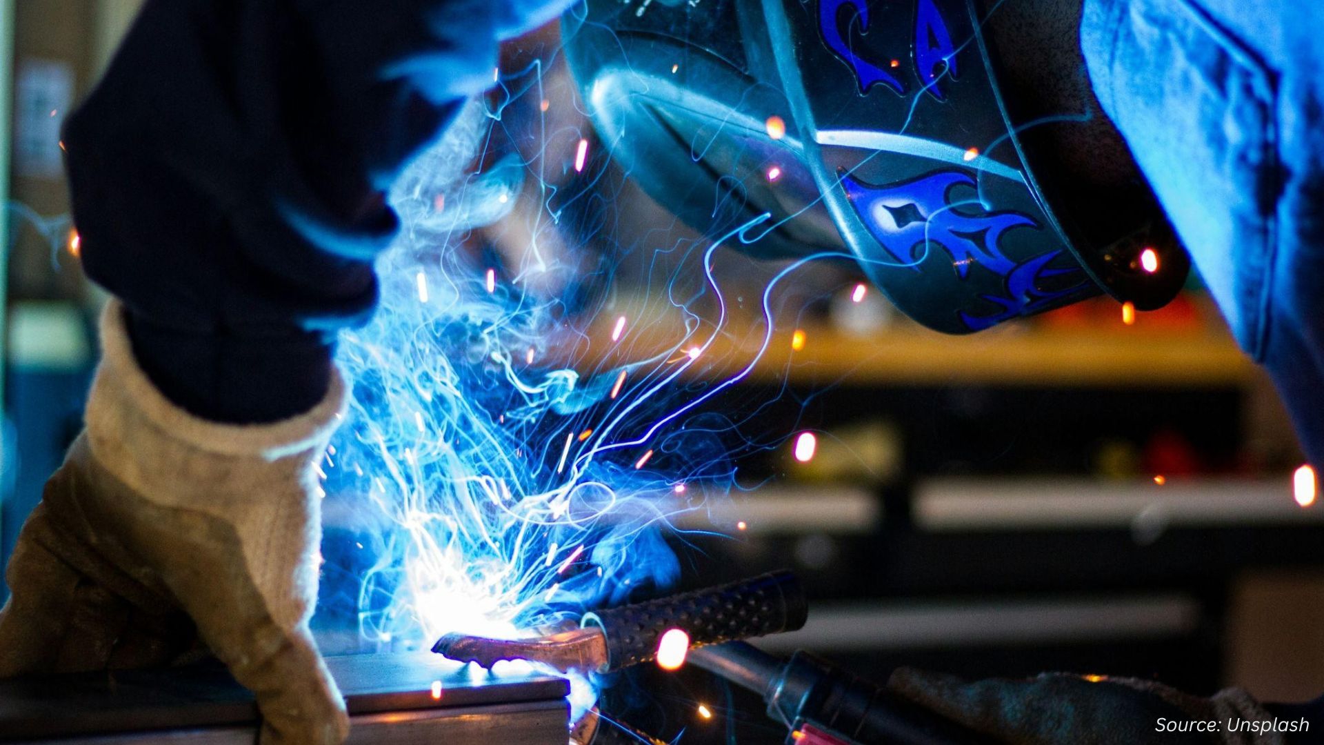 Modern Manufacturing Meets CNC: Adapting to Industry 4.0