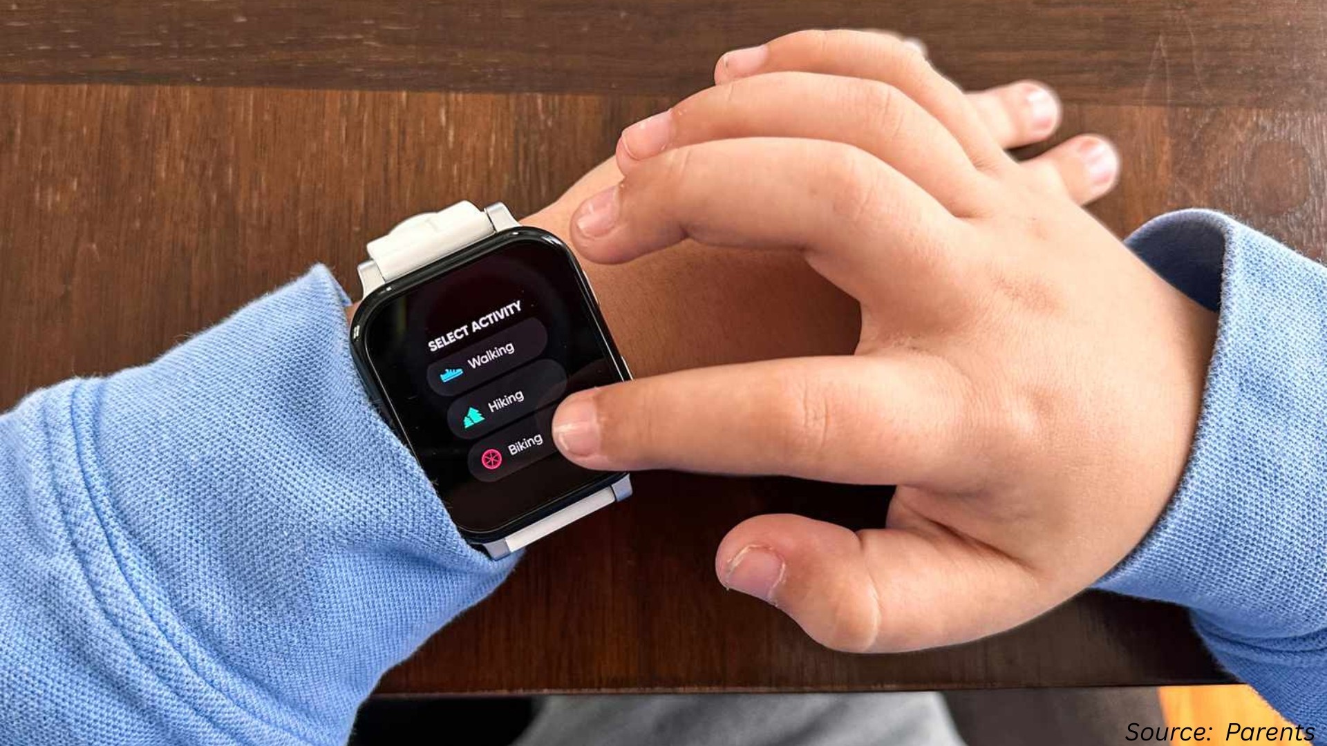 Inside the 2025 Smart Watch Race: How Samsung, Google & Apple Are Shaping the Future on Your Wrist
